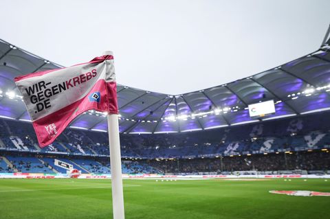 HSV-Aktion: Wir gegen Krebs Foto: Christian Charisius/dpa