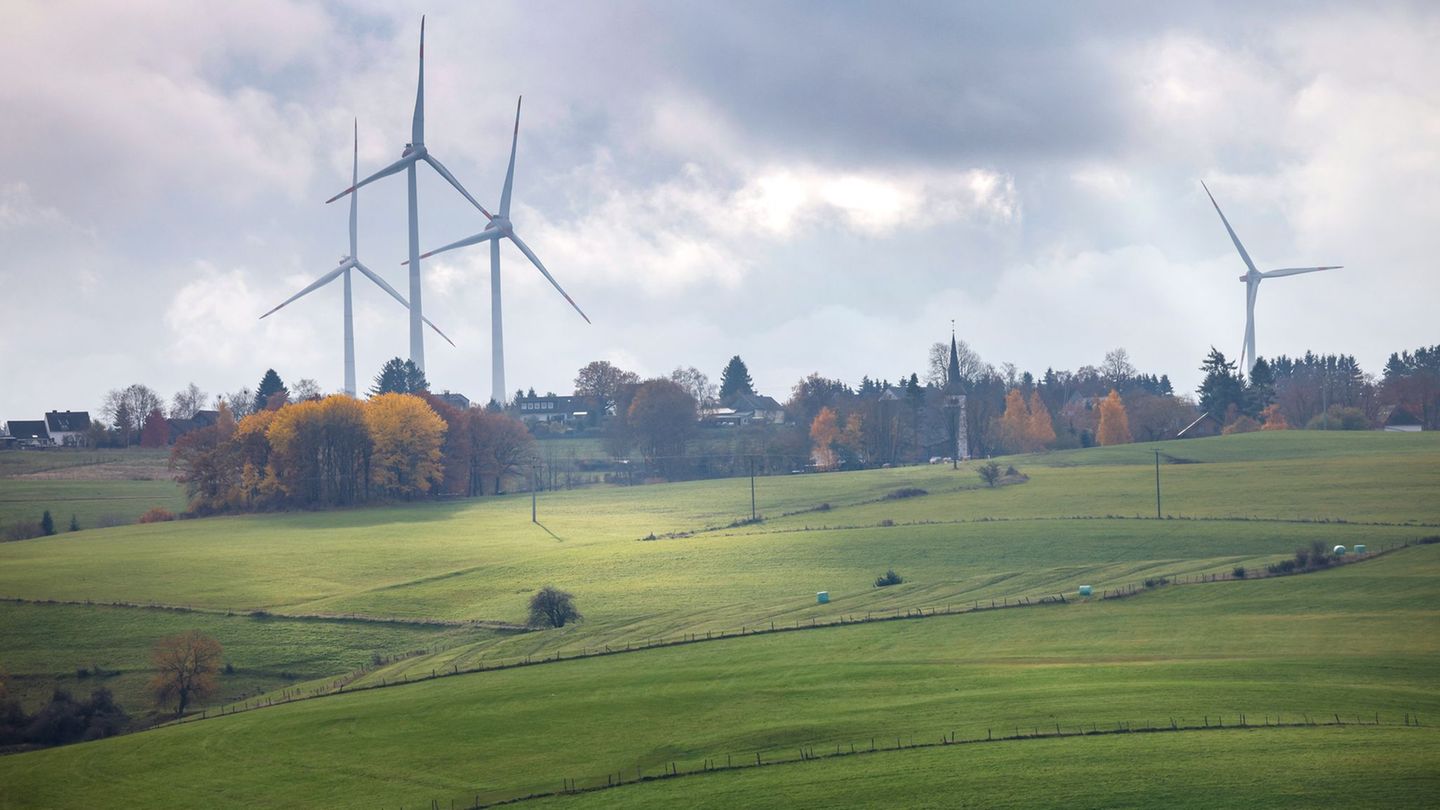 Herbstliches Wetter in NRW. Foto: Thomas Banneyer/dpa