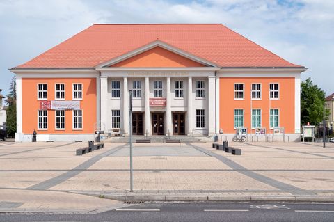 In Rathenow haben Brandenburger Landesregierung und Landtag an den Mauerfall und die friedliche Revolution erinnert (Archivbild)