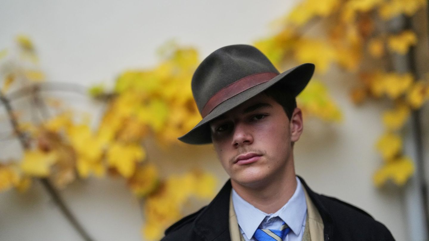 Pedro Elias Garzon kleidet sich gerne "klassisch", wie er in einem Interview dem "Spiegel" sagt. Foto: Thibault Camus/AP/dpa