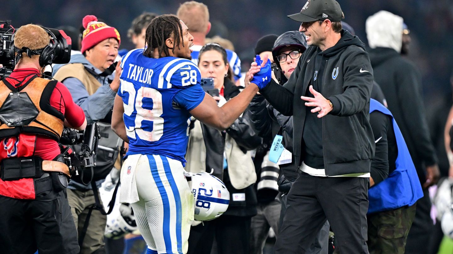 Steichen (r.) war von der Stimmung in Berlin begeistert. Foto: Sebastian Christoph Gollnow/dpa