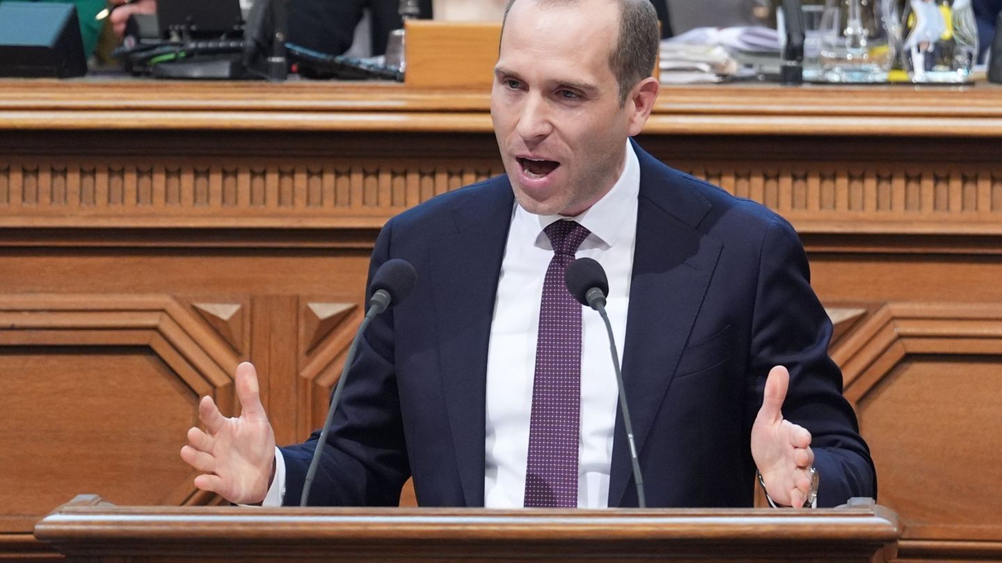 CDU-Fraktionschef Thering fordert von Bürgermeister Tschentscher eine Erklärung, wie der Zukunftsentscheid umgesetzt werden soll