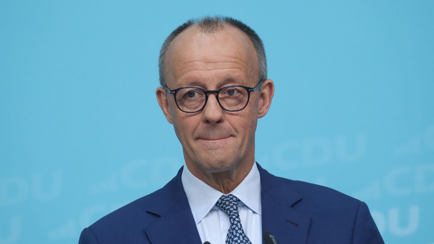 Die politischen Herausforderungen für Kanzler Merz haben sich gegenüber der Amtszeit Scholz' nicht wesentlich geändert. Der von Russland angezettelte Ukraine-Krieg tobt unvermindert weiter, in den USA ist mit Donald Trump ein Rechtspopulist an der Macht, während die Lösung des Klimaproblems noch immer nicht in Sicht ist. Drängende Fragen sind außerdem Deutschlands Verteidigungsfähigkeit, der zunehmende Rechtsruck in der Gesellschaft und die Folgen technologischer Umwälzungen.