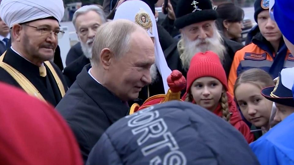 Elfjährige konfrontiert Putin