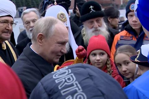 Elfjährige konfrontiert Putin