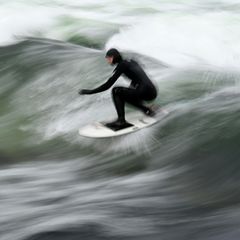 Surferwelle an Eisbach 2021