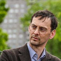 Martin Hikel bei einem Termin in Neukölln