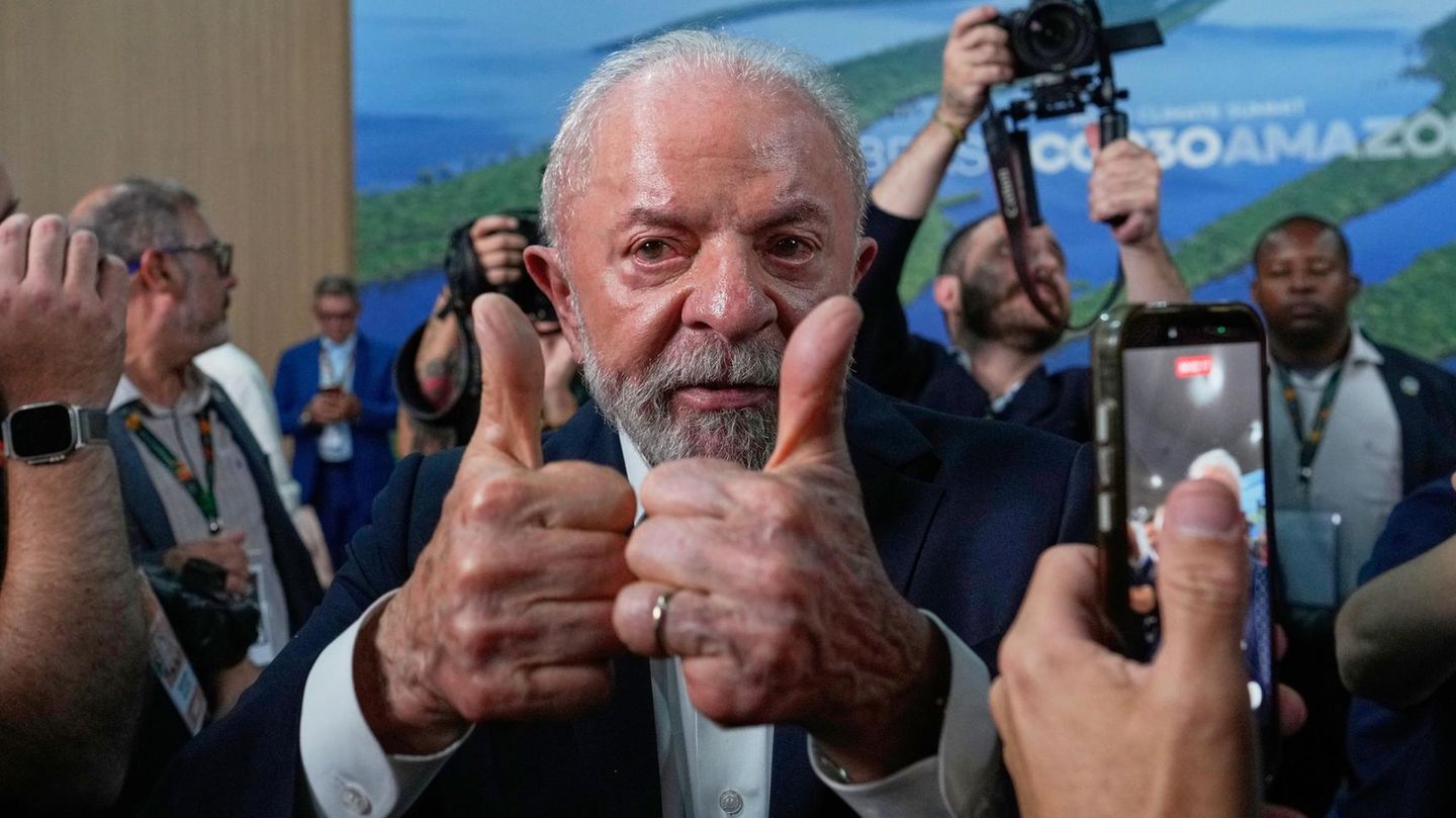Brasiliens Präsident Luiz Inacio Lula da Silva bei der 30. UN-Klimakonferenz in Belém