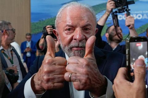 Brasiliens Präsident Luiz Inacio Lula da Silva bei der 30. UN-Klimakonferenz in Belém