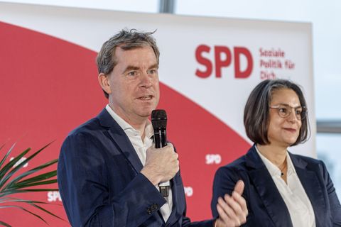Nach der Niederlage bei der Urwahl um die Spitzenkandidatur macht SPD-Landeschefin Midyatli auch im Landesvorstand den Platz für