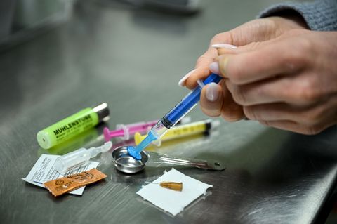 Der Konsum von Crack und Fentanyl gehört laut DHS-Suchthilfe zu den gravierenden Problemen (Archivbild) Foto: Britta Pedersen/dp