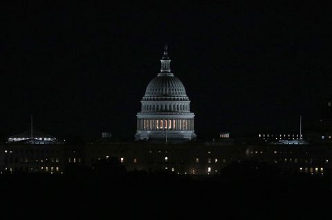 Es war ein wochenlanges Kräftemessen um den Shutdown. Foto: Gent Shkullaku/ZUMA Press Wire/dpa