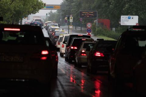 Eine Übung im Tunnel Flughafen Berlin sorgte für eine nächtliche Sperrung. (Archivbild) Foto: picture alliance / Soeren Stache/d