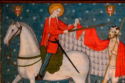 Gemälde 14. Jahrhundert: St. Martin mit Heiligenschein teilt seinen roten Mantel mit einem halbnackten Bettler