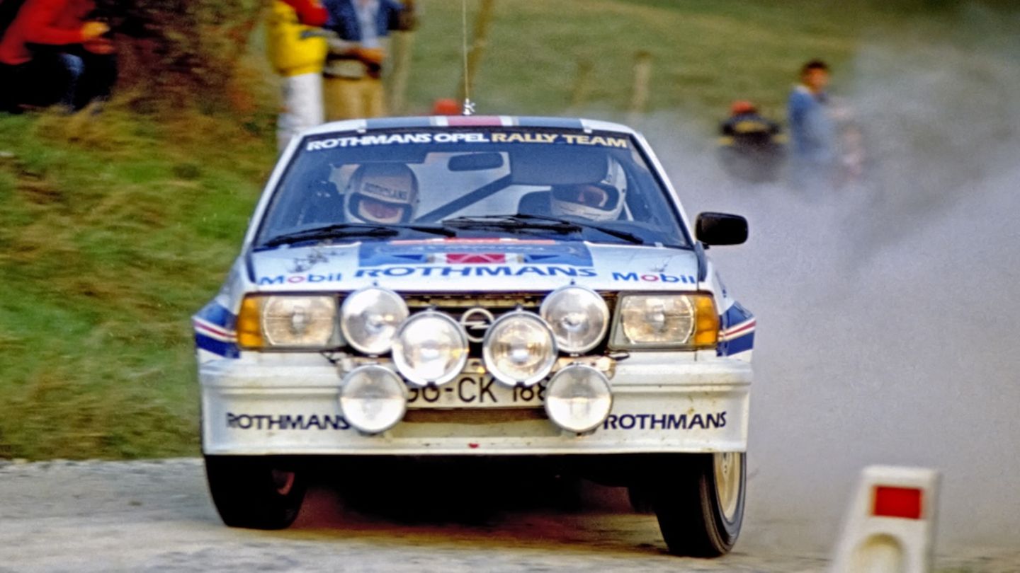 Opel Ascona 400 auf der Rennstrecke