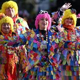 Der Düsseldorfer Karneval feiert unter dem Motto "Mer bliewe bunt – ejal wat kütt"