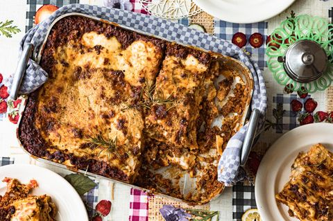Lasagne in einer Auflaufform