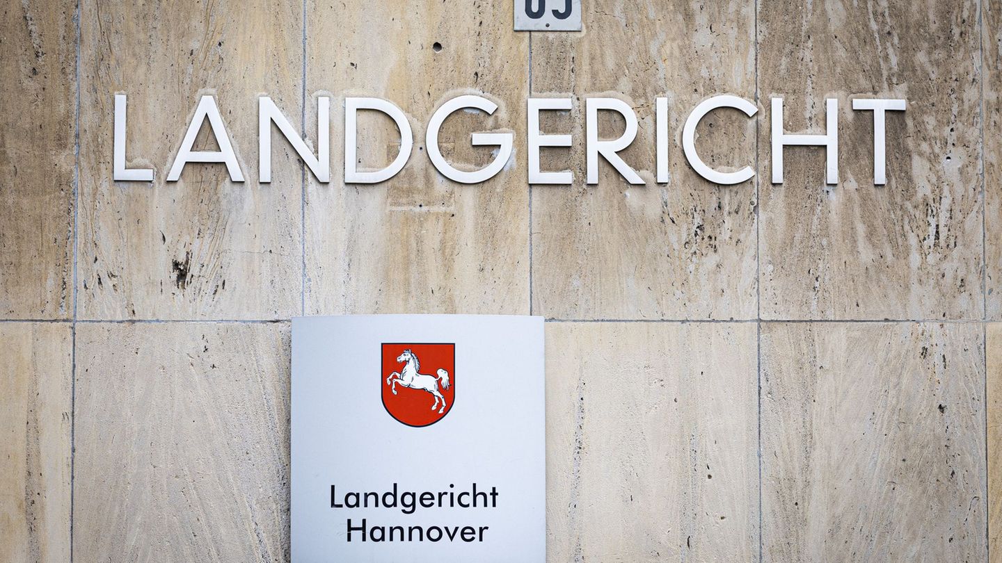 Landgericht Hannover: Bankdaten im Webshop verkauft - Internetbetrüger verurteilt