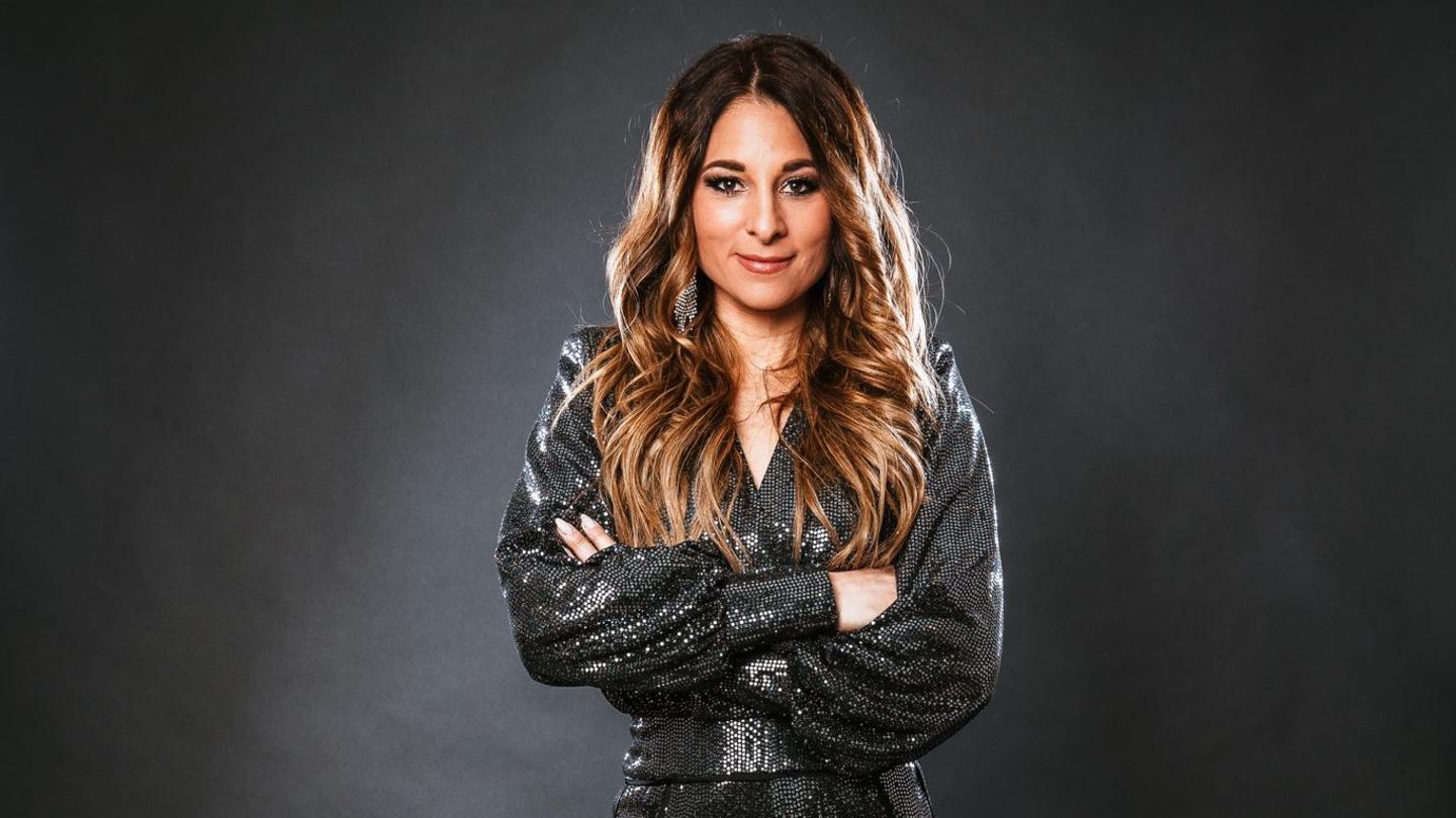 Interview-Zauberk-nstlerin-Am-lie-von-Tass-Nicht-perfekt-sein-ist-entlastend-