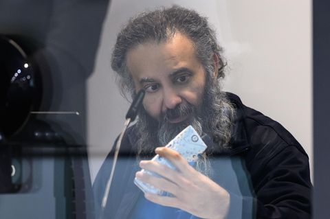 Taleb A. steht vor Gericht, weil er ein Auto in die Menschenmengen auf dem Weihnachtsmarkt in Magdeburg gelenkt hat