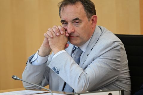 Die Finanzlage des Landeshaushalts bleibt nach den Worten von Minister Lorz in den kommenden Jahren "äußerst angespannt". (Archi