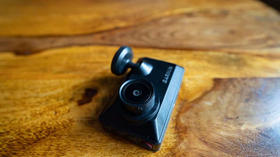 Dashcam Test: Garmin X210