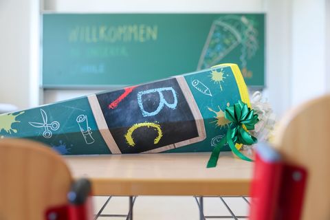Die Zahl der Erstklässler in Deutschland sinkt erneut. (Symbolbild) Foto: Jan Woitas/dpa
