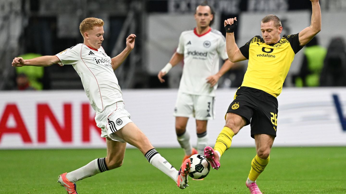 Verletzt: Hugo Larsson ist zurück in Frankfurt. (Archivfoto) Foto: Arne Dedert/dpa