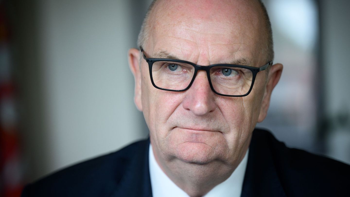 Brandenburgs Ministerpräsident Dietmar Woidke (SPD) äußert sich zum Koalitionskonflikt mit dem BSW. (Archivbild) Foto: Bernd von