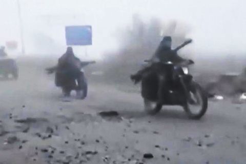 Russische Soldaten rücken im dichten Nebel auf Pokrowsk vor – Ukraine greift an