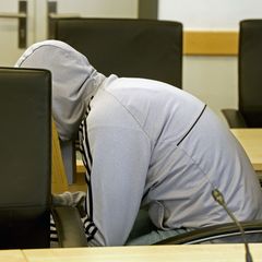 Der angeklagte Physiotherapeut ist vom Landgericht Rostock zu fünf Jahren Haft verurteilt worden. (Archivbild) Foto: Bernd Wüstn