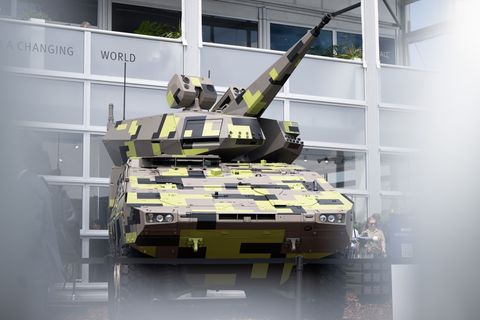 Der Rüstungskonzern MBDA will den Flugabwehrpanzer Skyranger 30 für die Bundeswehr mit einer speziellen Drohnenabwehr ausstatten