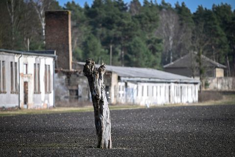 In der neuen Gedenkstättenkonzeption ist ein Schwerpunkt der Erhalt und die Sanierung historischer Orte. (Archivbild) Foto: Soer