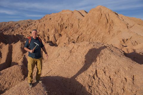 Geologe Colin Devey begibt sich in der Doku "Terra X: Expedition Anden – Gebirge in Bewegung" auf eine spannende Expedition entlang der Anden.