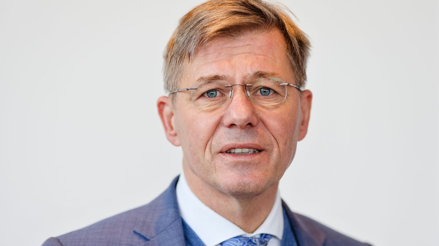 "Sucht ist komplex", sagte Diakonievorstand Heiko Naß. Foto: Frank Molter/dpa