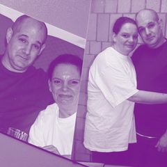 Gefängnis: Ein Paar umarmt sich