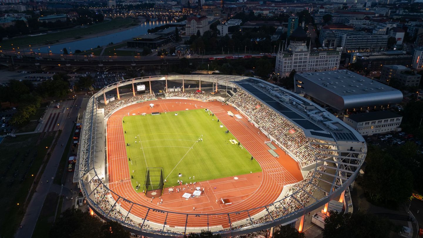 Das Heinz-Steyer-Stadion in Dresden ist eine der modernsten Sportstätten in Sachsen (Archivbild). Foto: Robert Michael/dpa