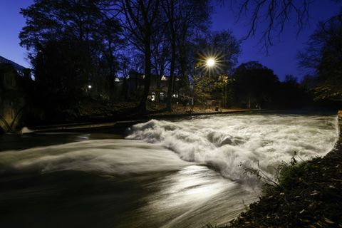 Eisbach auf Höhe der verschwundenen Welle