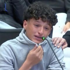 "Sollte als 16-Jähriger nicht so leben": Emotionale Teenager-Rede bewegt die USA