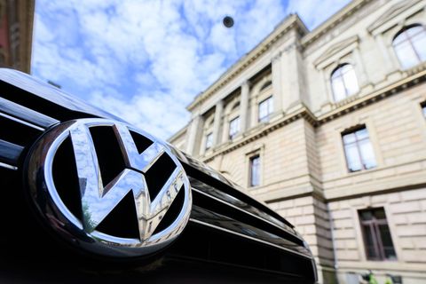 Am Landgericht Braunschweig beginnt ein zweiter Betrugsprozess zur Aufklärung des Dieselskandals bei VW. (Archivbild) Foto: Juli