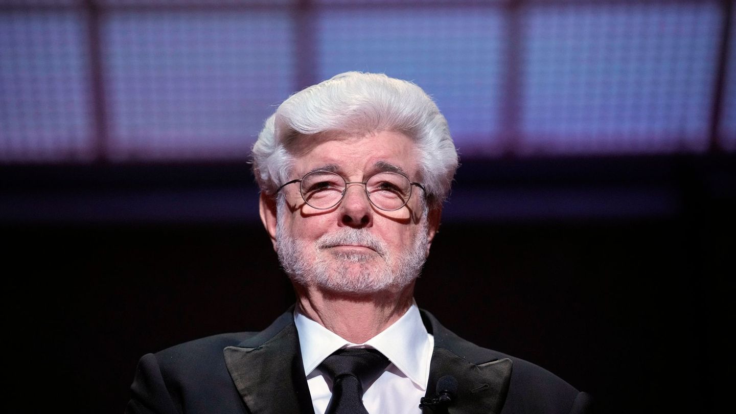 "Star Wars"-Schöpfer George Lucas tritt als Museums-Gründer in Aktion. (Archivbild) Foto: Andreea Alexandru/Invision/AP/dpa