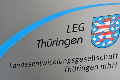 Infrastrukturprojekte schneller fertigstellten - Vorschläge der LEG. (Archivbild) Foto: Martin Schutt/dpa