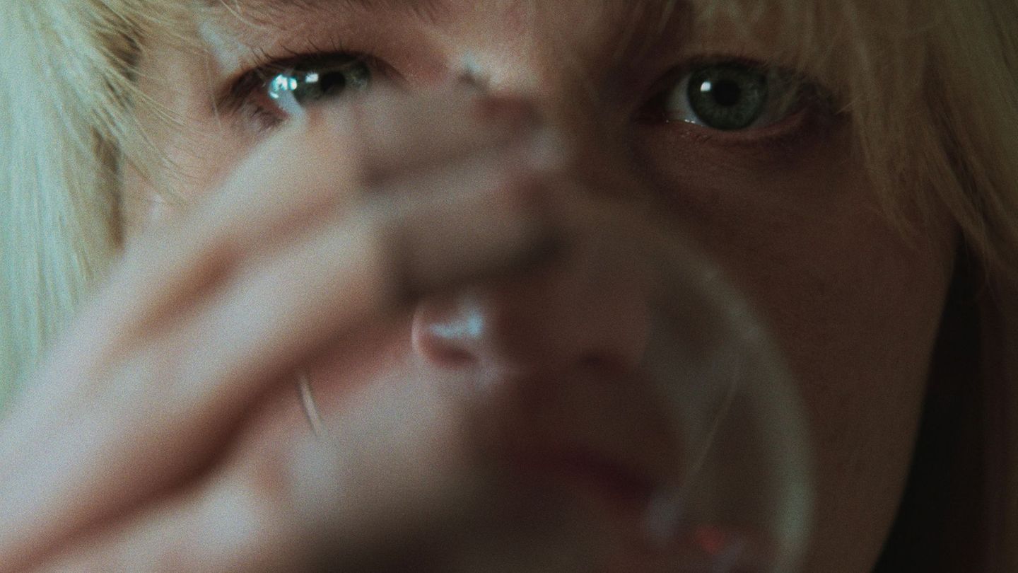 Jennifer Lawrence als Grace in einer Szene das Films. Foto: Kimberly French NPB/MUBI/dpa