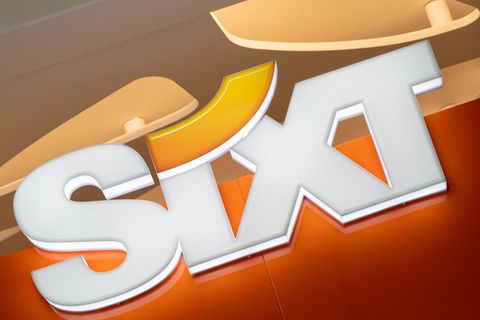 Sixt hat das zweitbeste Quartal seiner Unternehmensgeschichte hinter sich. (Archivbild) Foto: Peter Kneffel/dpa