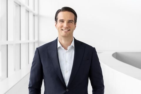 Thomas Coesfeld rückt an die Spitze von Bertelsmann