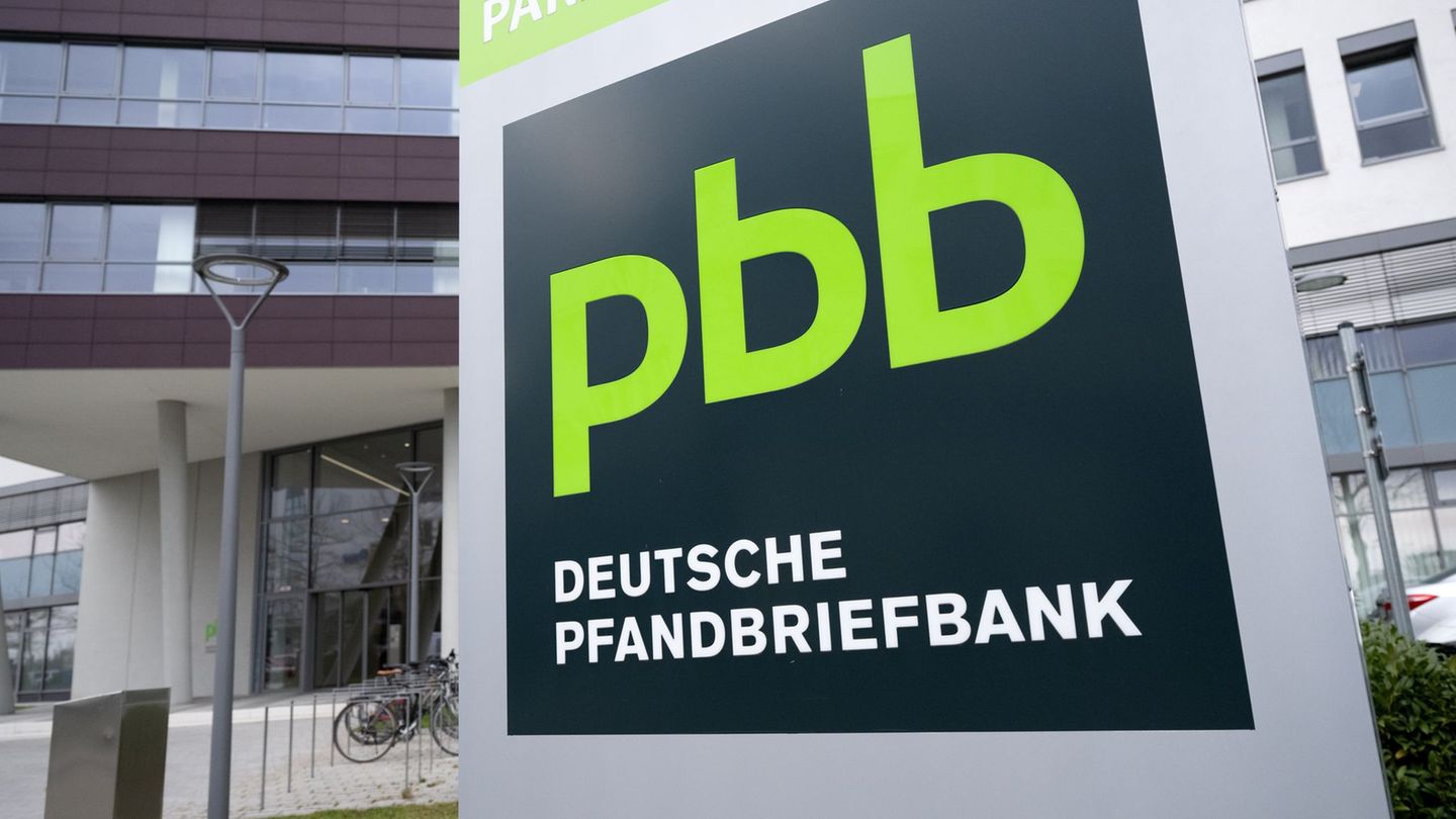 Für die Pfandbriefbank war die Expansion in die USA ein teurer Misserfolg. (Symbolbild) Foto: Sven Hoppe/dpa