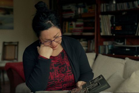 Astrid Passin hat ihrem Vater bei dem Anschlag verloren. Foto: Marcus Winterbauer/ZDF/dpa