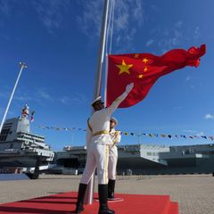 China rüste auf: Indienststellung des neuen Flugzeugträgers "Fujian" Anfang November. Das Kriegsschiff ist mit elektromagnetischen Katapulten ausgestattet