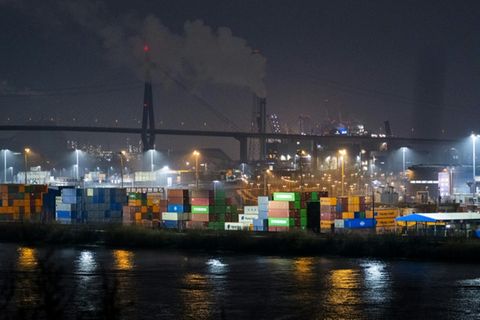 Container in Hamburger Hafen