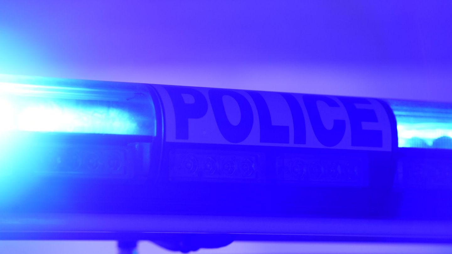 Die französische Polizei hat den Tod eines Vermissten aus Münster bestätigt. (Symbolbild) Foto: Patrick Seeger/dpa